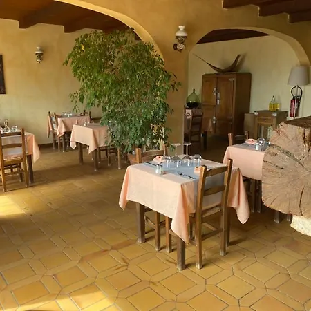 Coralli Hotel *