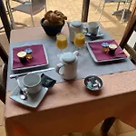 Coralli Hotel *