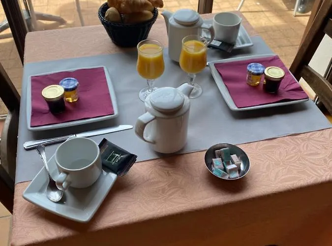 Coralli Otel *
